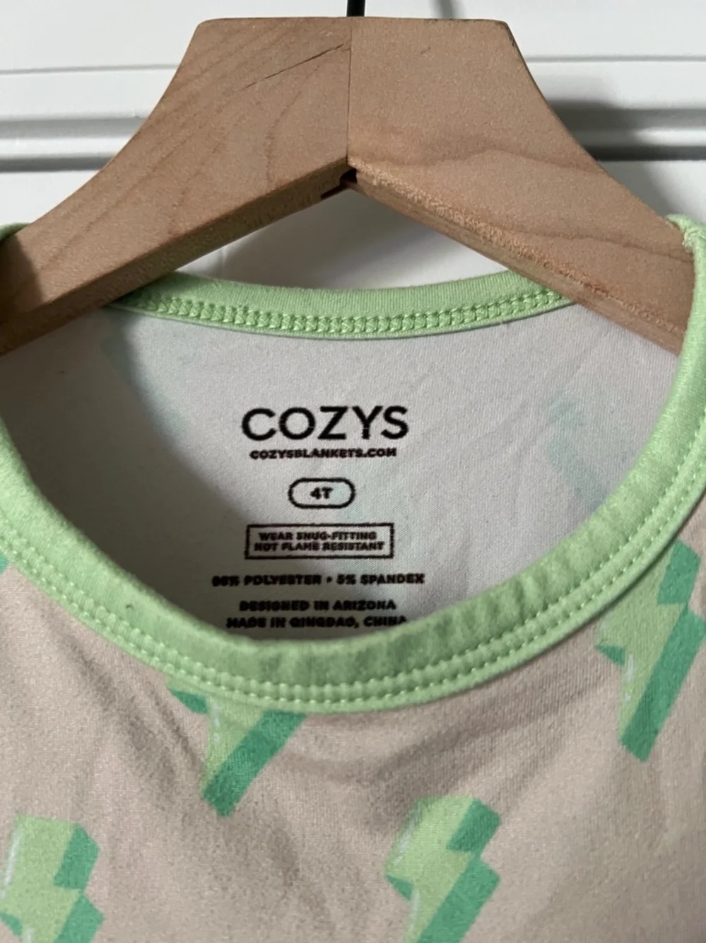 Green Lighting bolts  PJ’s